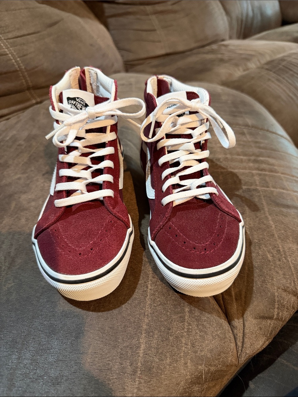 KIDS Vans Sneakers in Burgundy with White Accents